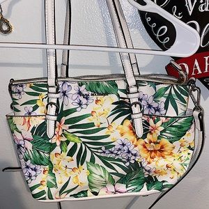 Dana Buchman purse, tropical type of design, and is a large shoulder purse